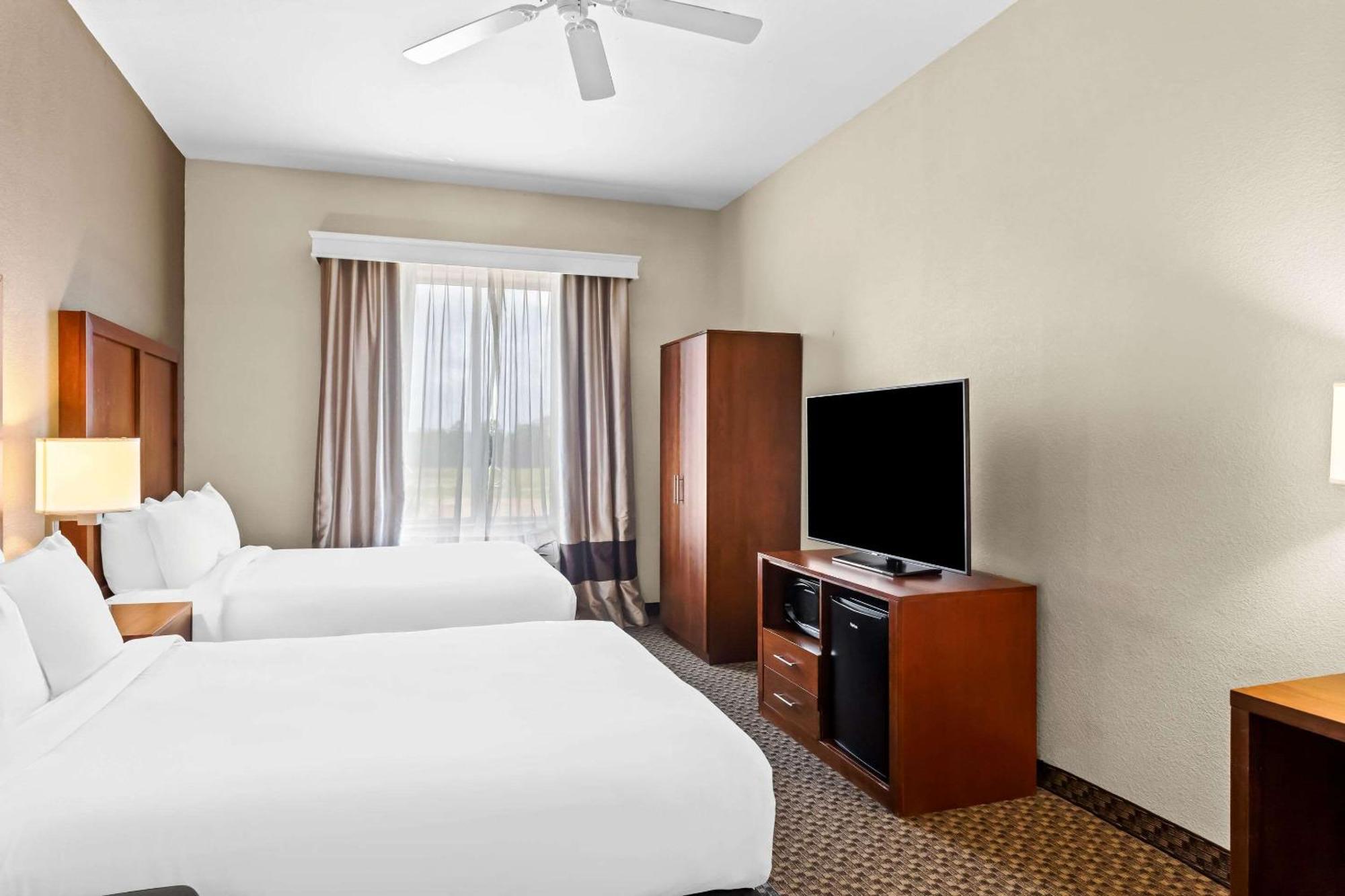 Comfort Inn & Suites Grenada Buitenkant foto