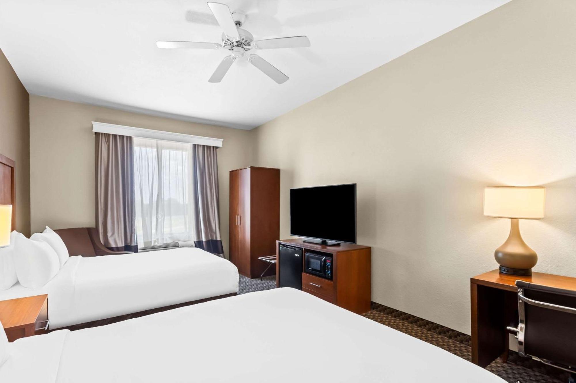 Comfort Inn & Suites Grenada Buitenkant foto
