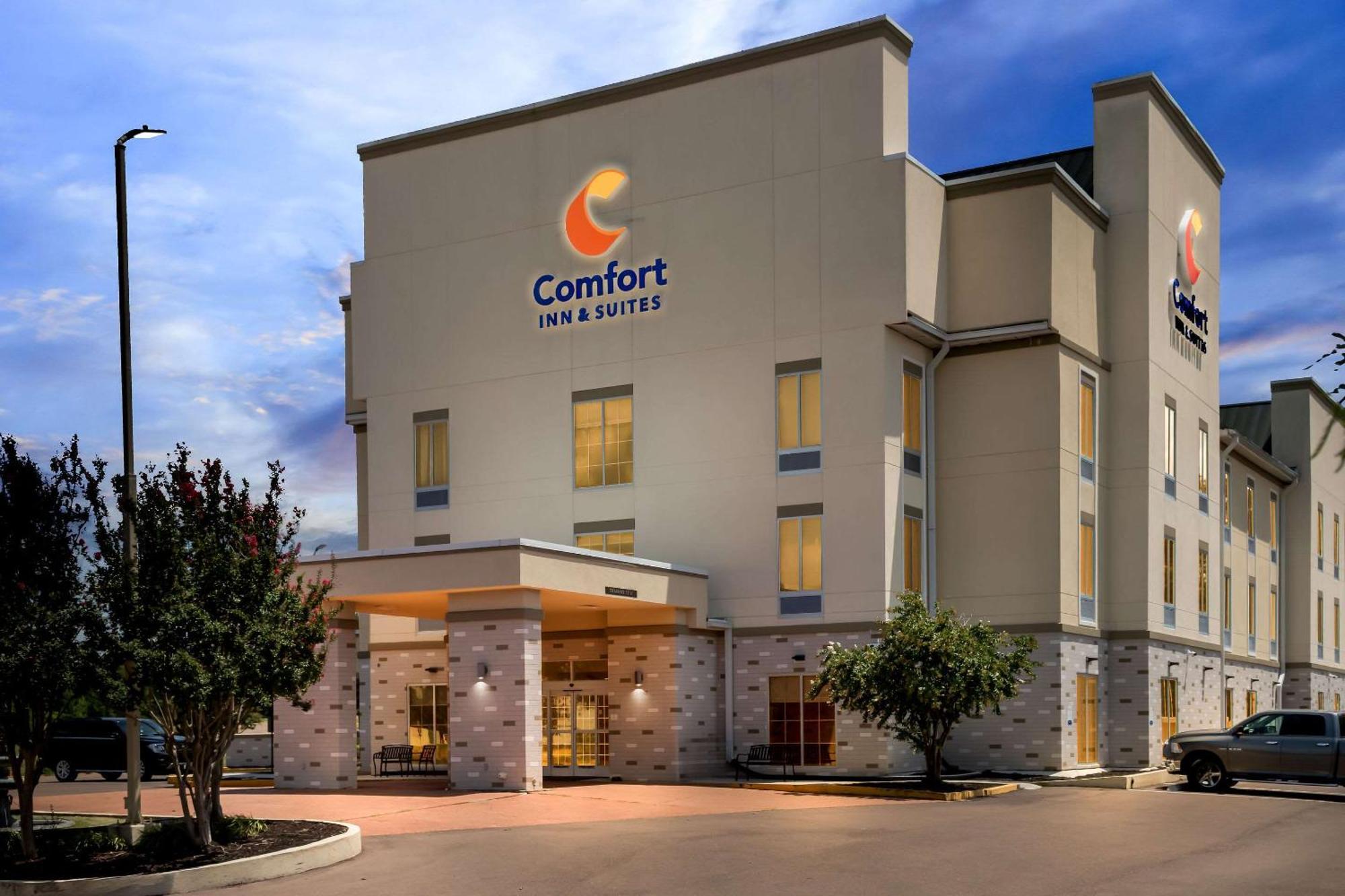 Comfort Inn & Suites Grenada Buitenkant foto